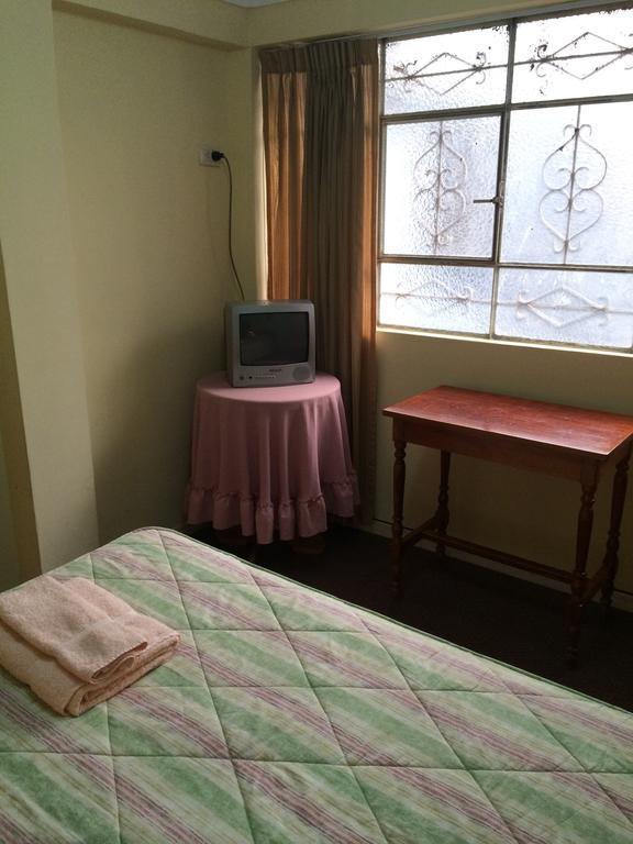 Posada Don Giorgio Puno Chambre photo